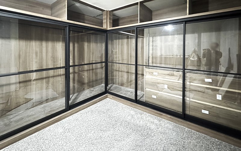 固定式立柱WL8-實做範例/住家更衣間